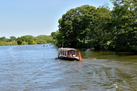 Fancy Boat - River - Windsor