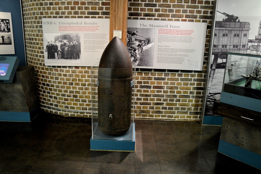 museum-of-london-docklands-unexploded-bomb